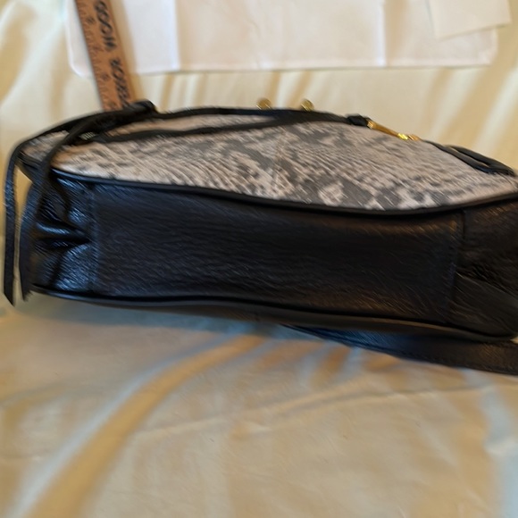 Brand new Aimee Kestenberg Mini Pebble Leather Drawstring Purse (Sasha) - Picture 6 of 16